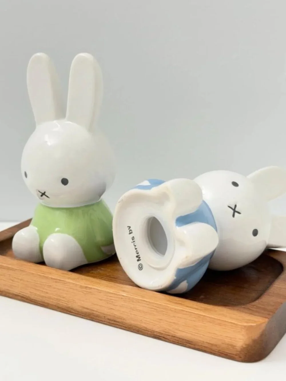 Miffy & Friend Bunny Ceramic Figurines Salt & Pepper Shakers Set Wooden Tray